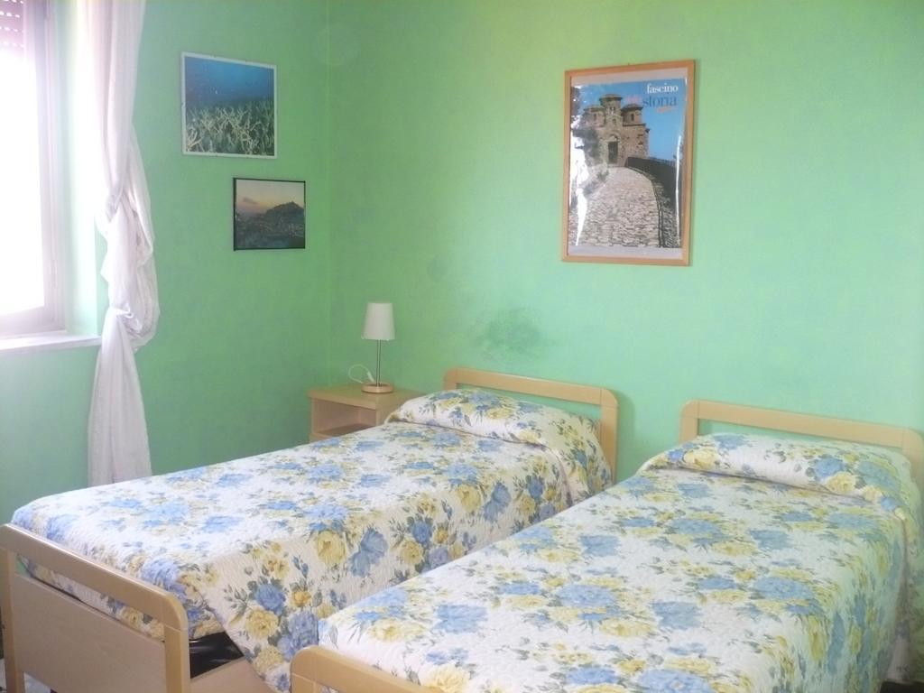 Affittacamere La Capannina Vibo Valentia Marina Zimmer foto